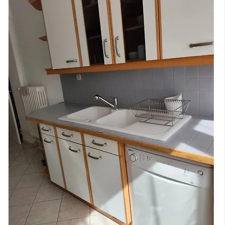 Spacieux Cosy En Hypercentre Proximite Cathedrale, Coliseum Apartament *