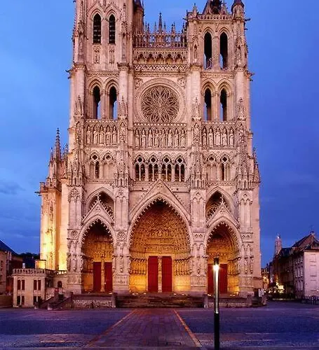 Spacieux Hyper Centre Proximite Immediate Cathedrale, Musee De Picardie, Coliseum, Cnfpt, Aux Pieds Du Marche De Noel Apartment Amiens